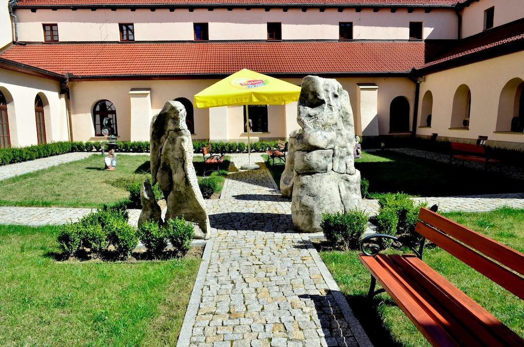Hotel Sw. Norberta Nowe Brzesko Exterior foto